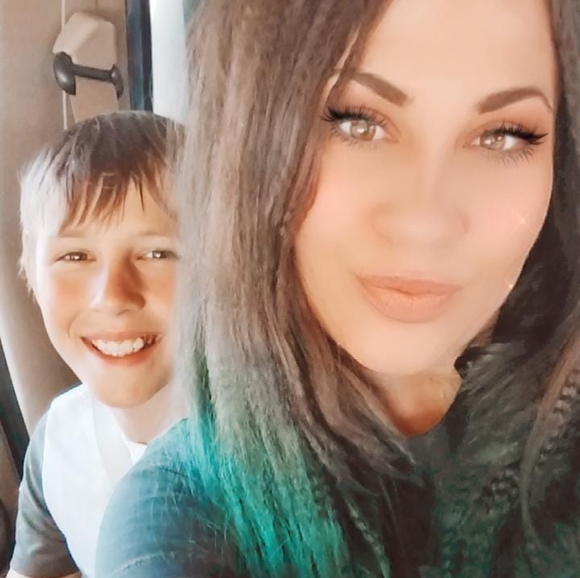 Meet your Posher, Heather - Picture 7 of 7